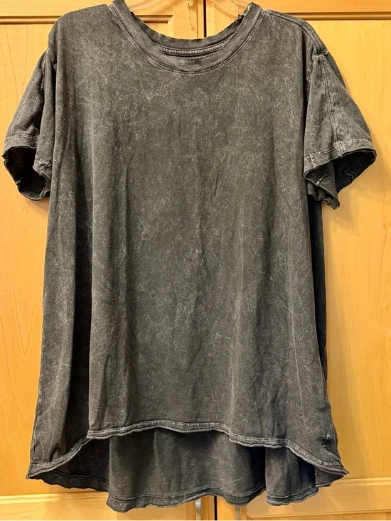 2 FP Movement by Free People Leg Day Raw Edge T-shirts Small Black & Orange - Picture 8 of 12